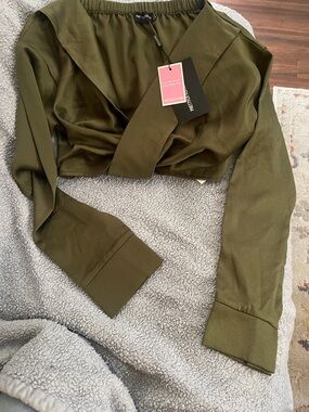 PrettyLittleThing Olive Satin Twist Front Crop Top